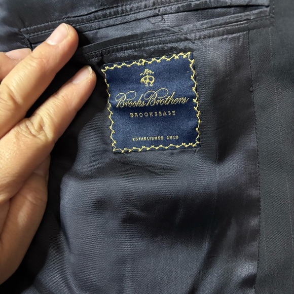 Brooks Brothers Men's Navy Blue Striped Blazer 48 Reg Brooksease 100% Wool USA - Picture 10 of 12